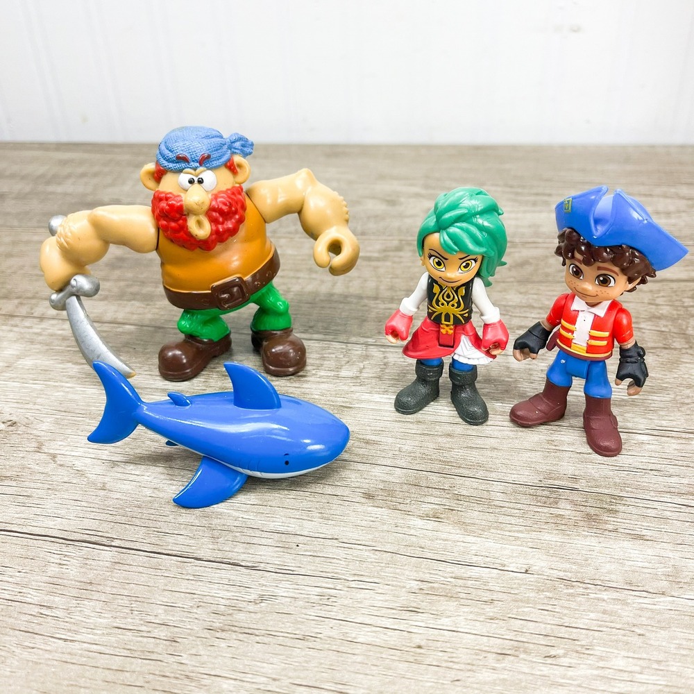 Santiago of the Seas Lorelai Pirate Figure Lot with Shark and Red Beard Pirate